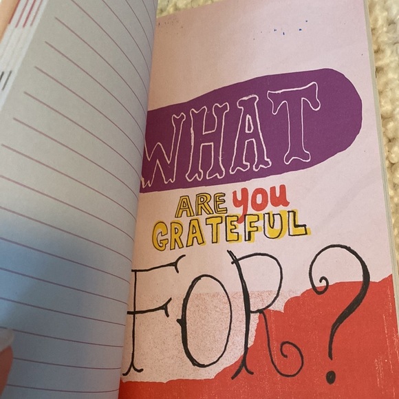 NEW "Where do you find inspiration?" Stationery Lined Journal 128 pages - Picture 5 of 5